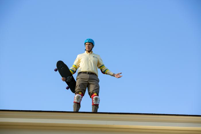  فیلم سینمایی بابا اومده با حضور ویل فرل