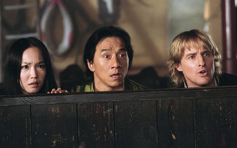 Fann Wong در صحنه فیلم سینمایی شوالیه های شانگهای به همراه Owen Wilson و جکی چان