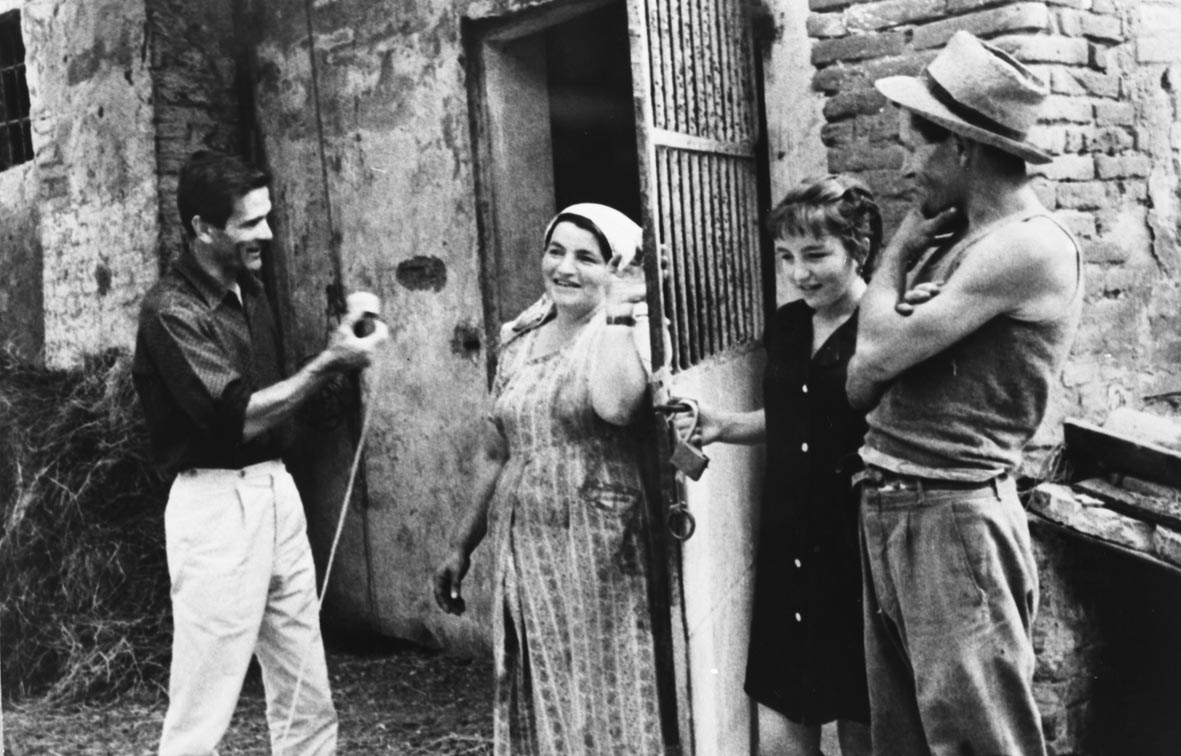 Pier Paolo Pasolini در صحنه فیلم سینمایی Love Meetings