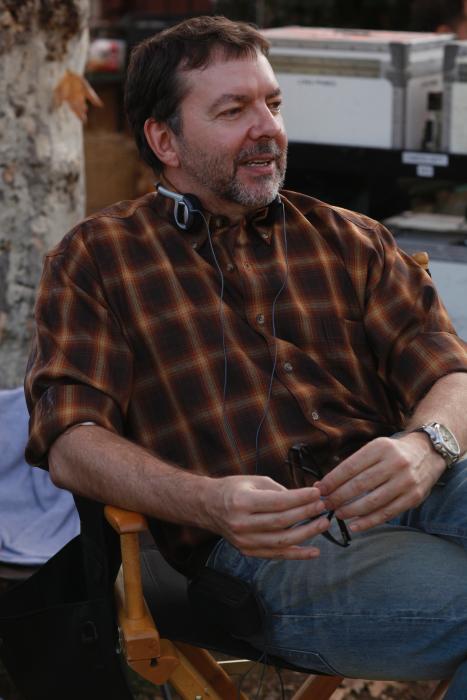 Alan Ball در صحنه سریال تلویزیونی خون حقیقی