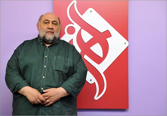 تصویری شخصی از لوون هفتوان، بازیگر سینما و تلویزیون