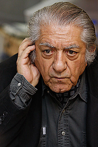 تصویری شخصی از عزت‌الله انتظامی، بازیگر و نویسنده سینما و تلویزیون