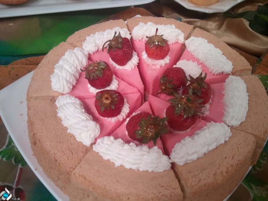  برنامه تلویزیونی به خانه برمیگردیم به کارگردانی ندارد