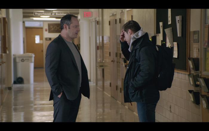 گیل بیلاز در صحنه فیلم سینمایی ADDicted به همراه Luke Guldan