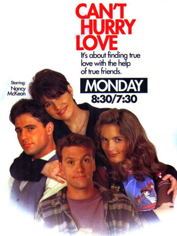 لوئیس ماندیلور در صحنه سریال تلویزیونی Can't Hurry Love به همراه ماریسکا هارگیتای، Kevin Crowley و Nancy McKeon