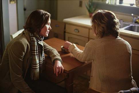 Leslie Stefanson در صحنه فیلم سینمایی تعقیب شکارچی به همراه کانی نیلسن
