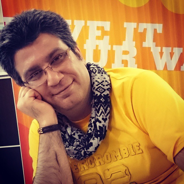 تصویری شخصی از رضا رشیدپور، بازیگر و مجری سینما و تلویزیون