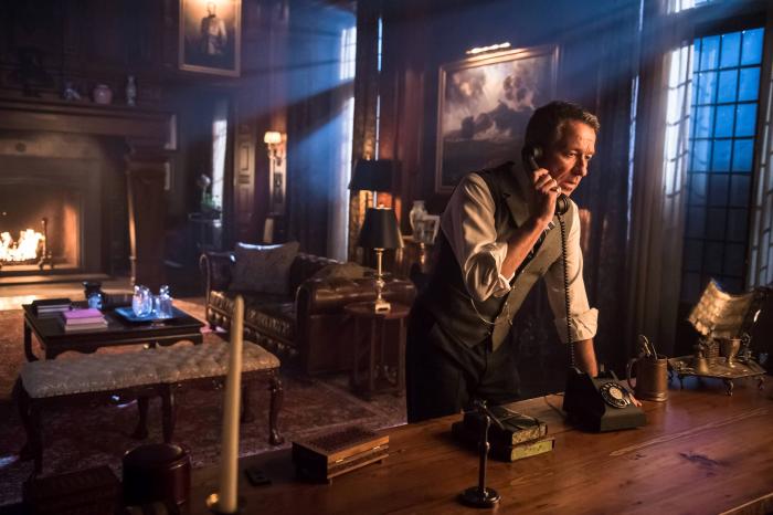 شان پرتوی در صحنه سریال تلویزیونی گاتهام