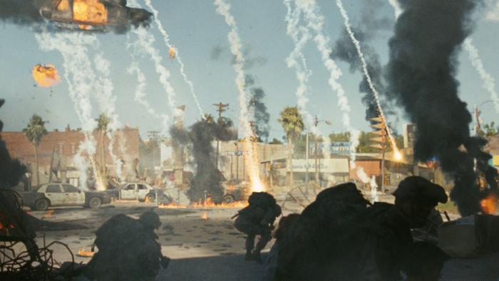  فیلم سینمایی نبرد در لس آنجلس به کارگردانی Jonathan Liebesman