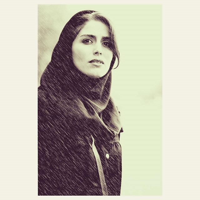 تصویری شخصی از رها خدایاری، بازیگر سینما و تلویزیون