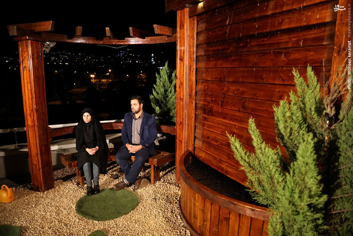 پشت صحنه برنامه تلویزیونی ماه نشان به کارگردانی 