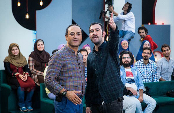  برنامه تلویزیونی خندوانه به کارگردانی رامبد جوان