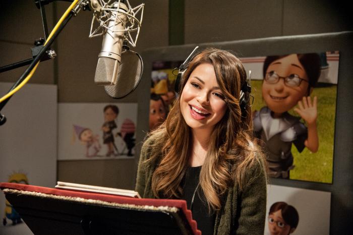 Miranda Cosgrove در صحنه فیلم سینمایی من نفرت انگیز ۲