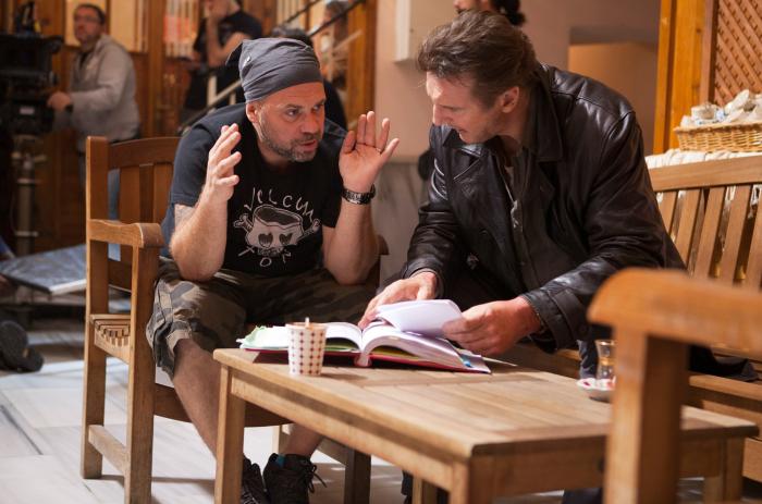 Olivier Megaton در صحنه فیلم سینمایی ربوده شده ۲ به همراه لیام نیسون