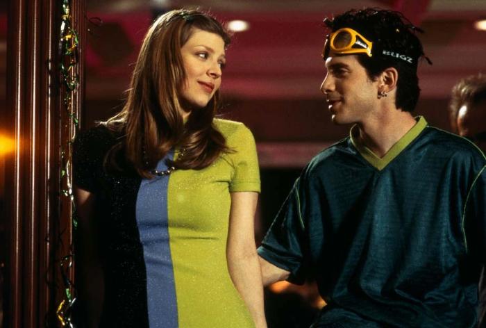 Amber Benson در صحنه فیلم سینمایی Can't Hardly Wait به همراه ست گرین