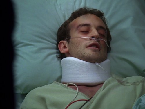 Charlie Hofheimer در صحنه سریال تلویزیونی دکتر هاوس