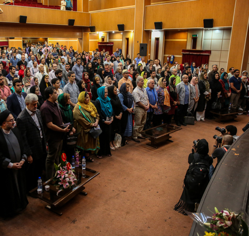 اکران افتتاحیه فیلم سینمایی حریر به کارگردانی فریال بهزاد