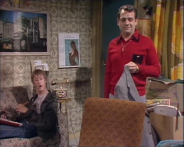 David Jason در صحنه فیلم سینمایی Only Fools and Horses.... به همراه Nicholas Lyndhurst