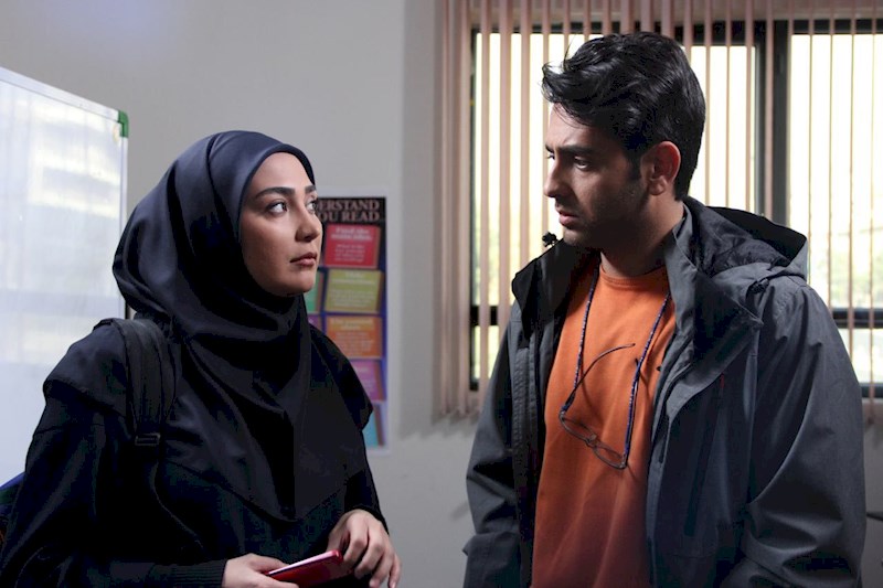 امیرحسین آرمان در صحنه سریال تلویزیونی مرز خوشبختی به همراه مریم معصومی