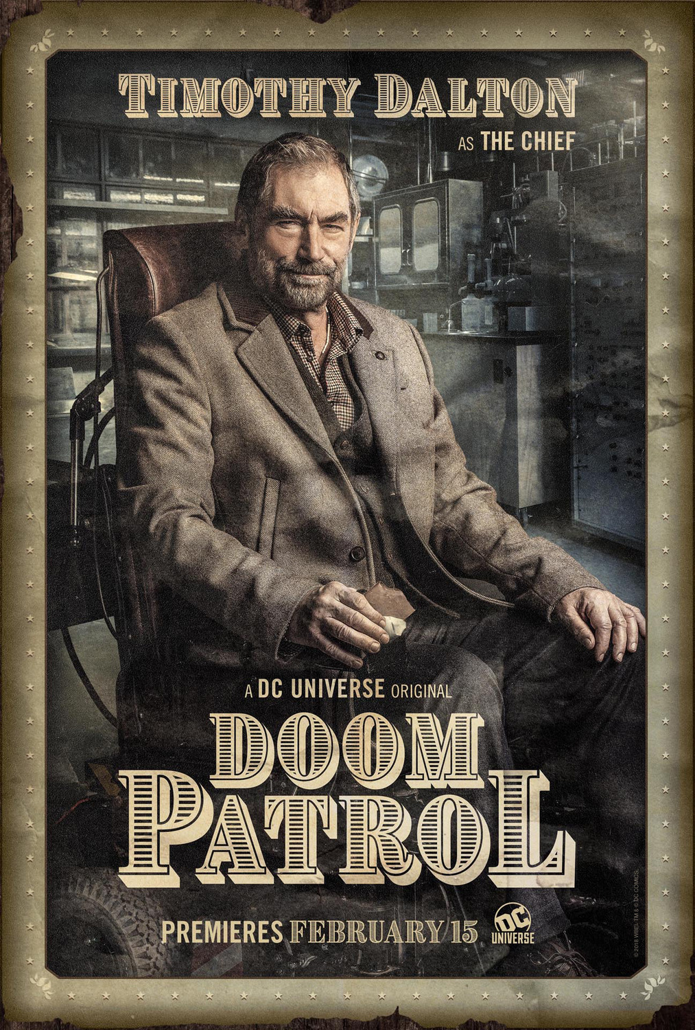 تیموتی دالتون در صحنه سریال تلویزیونی Doom Patrol