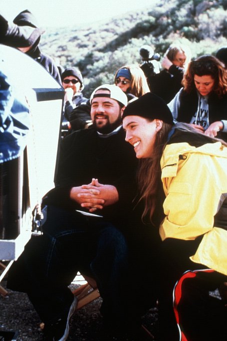 Jason Mewes در صحنه فیلم سینمایی جی و باب ساکت پاتک می زنند به همراه Kevin Smith