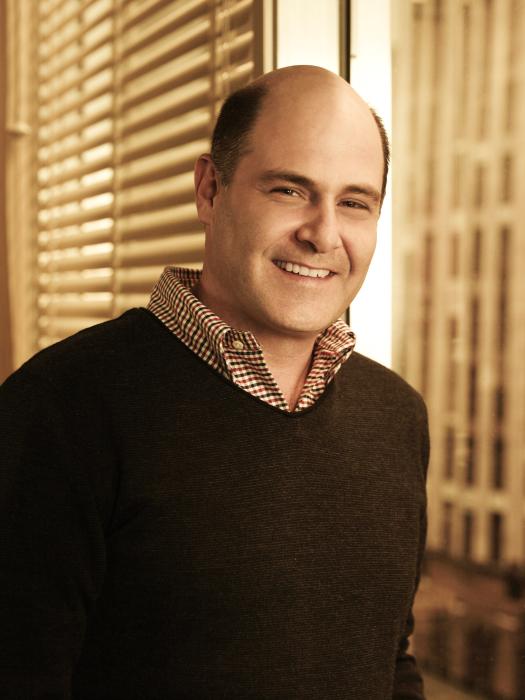 Matthew Weiner در صحنه سریال تلویزیونی مردان مد