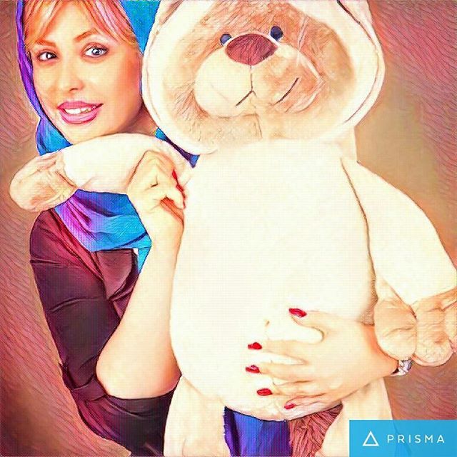تصویری شخصی از نیوشا ضیغمی، بازیگر سینما و تلویزیون