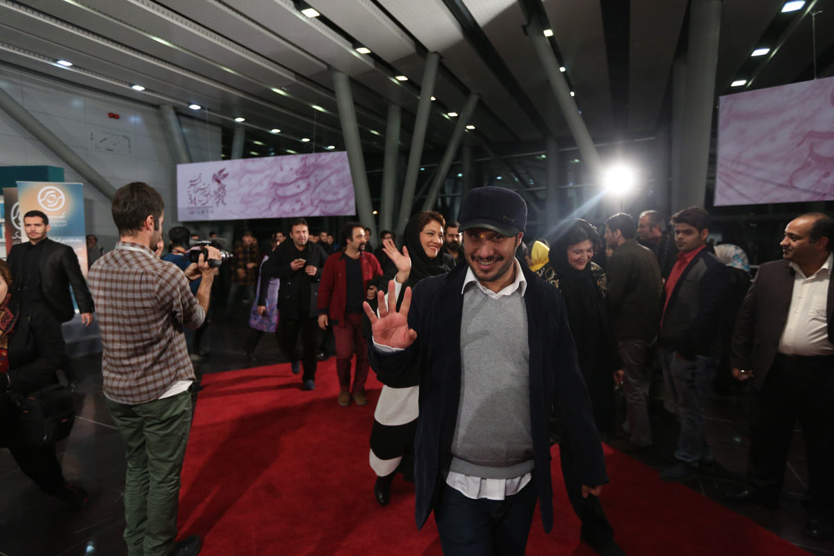 جواد عزتی در فرش قرمز فیلم سینمایی زاپاس