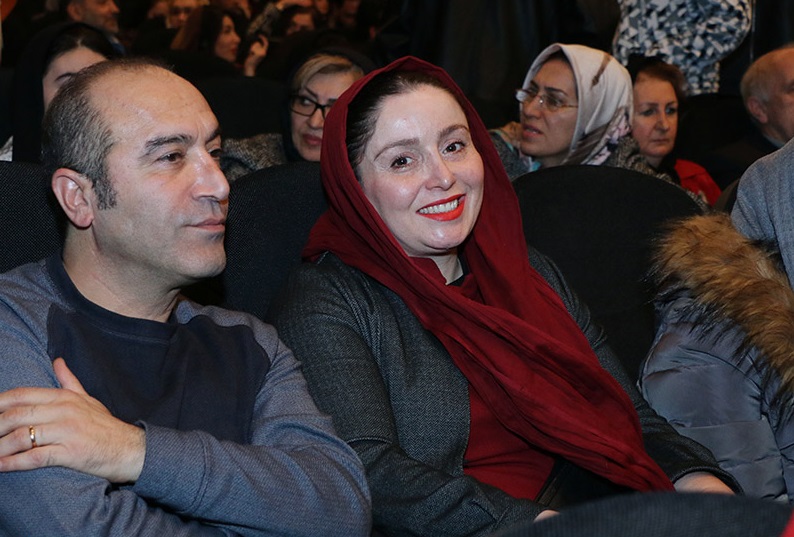 اکران افتتاحیه فیلم تلویزیونی آینه بغل با حضور ژاله صامتی