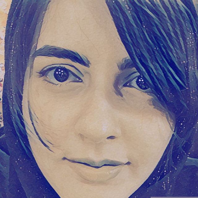 تصویری شخصی از افسانه کمالی، بازیگر سینما و تلویزیون