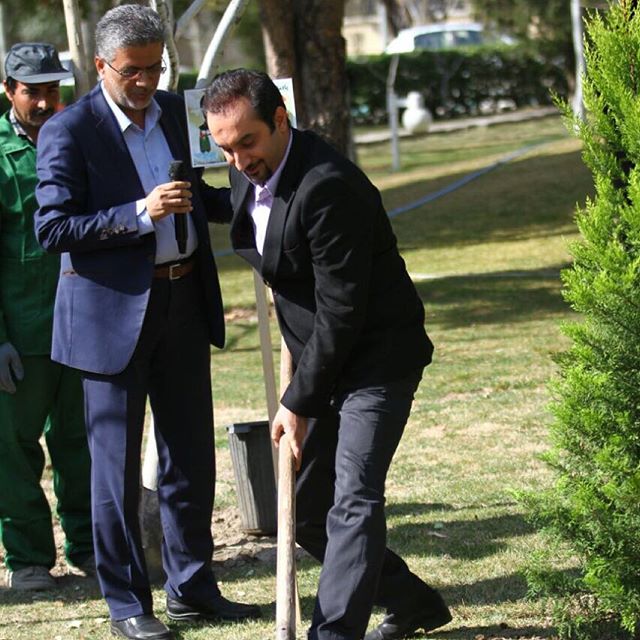 تصویری شخصی از نیما کرمی، مجری سینما و تلویزیون