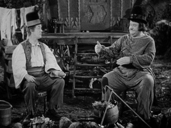  فیلم سینمایی لورل و هاردی در دخترکولی به کارگردانی Hal Roach و Charley Rogers و James W. Horne