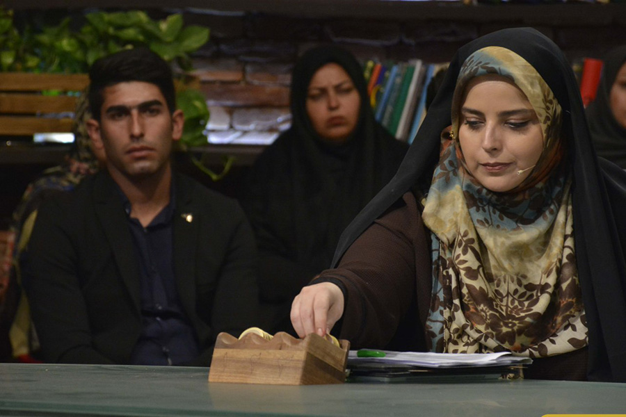  برنامه تلویزیونی میدون 3 به کارگردانی ندارد