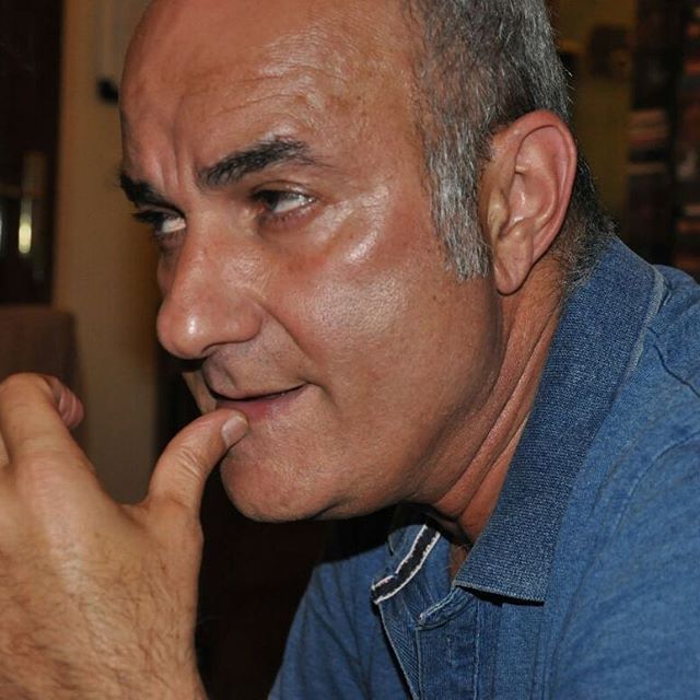 تصویری شخصی از علی عمرانی، بازیگر و کارگردان سینما و تلویزیون