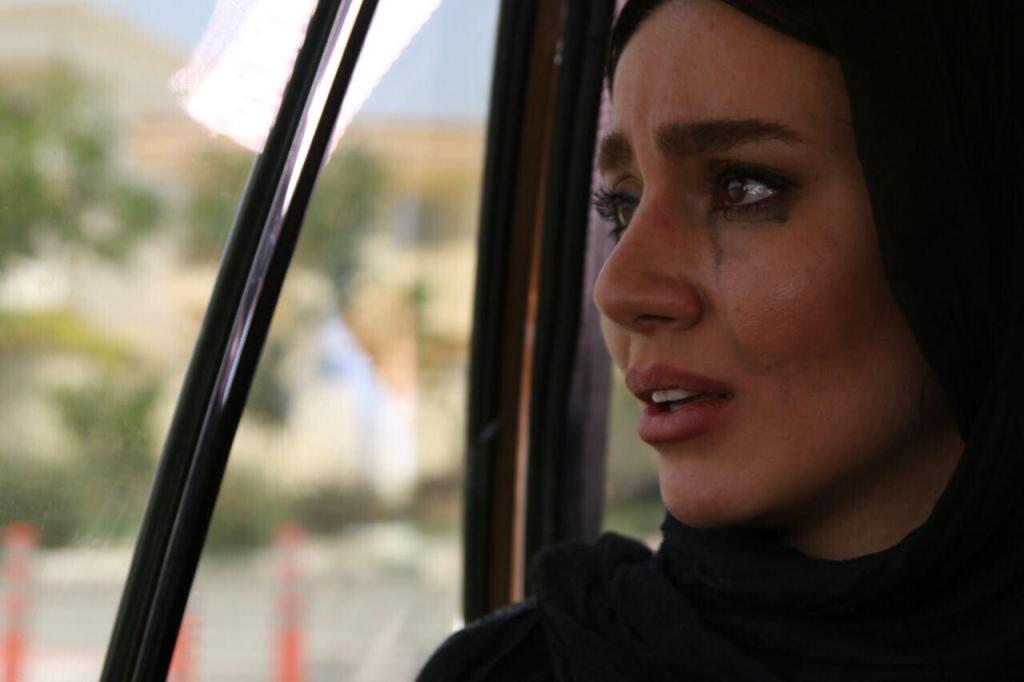  فیلم سینمایی در بست به کارگردانی علی خامه پرست فرد