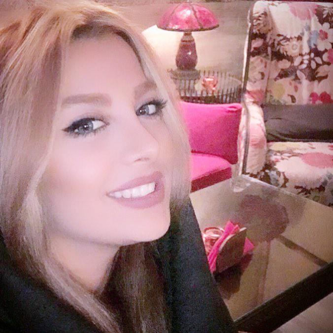 تصویری شخصی از مونا فائزپور، بازیگر سینما و تلویزیون