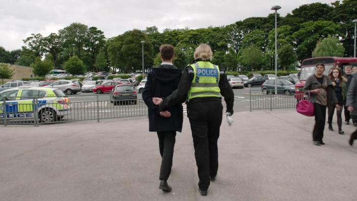 Sarah Lancashire در صحنه سریال تلویزیونی وادی خوشحالی