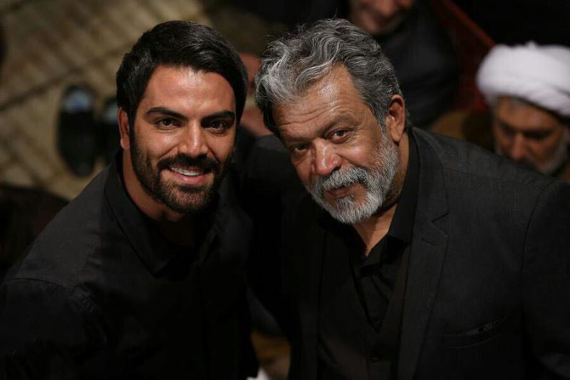 محمد‌رسول صفری در پشت صحنه سریال تلویزیونی برادر به همراه حسن پورشیرازی