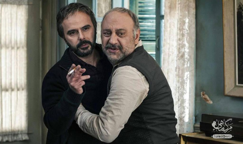 بابک کریمی در صحنه فیلم سینمایی مرگ ماهی به همراه علی مصفا