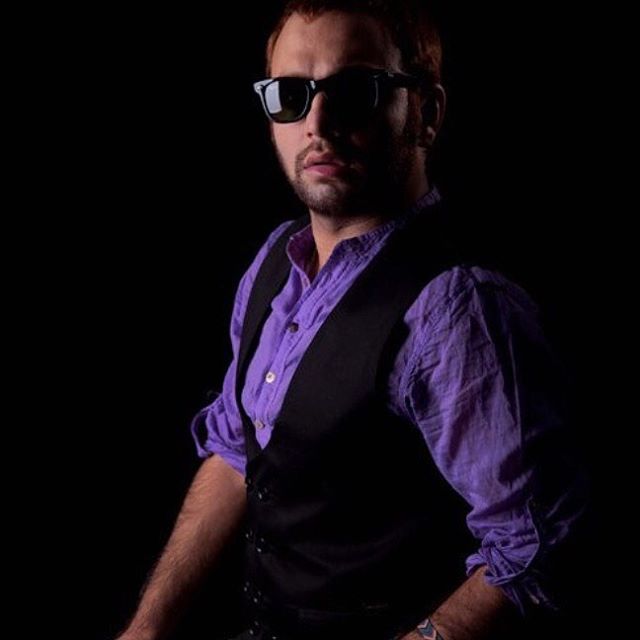 تصویری شخصی از صابر ابر، بازیگر و کارگردان سینما و تلویزیون