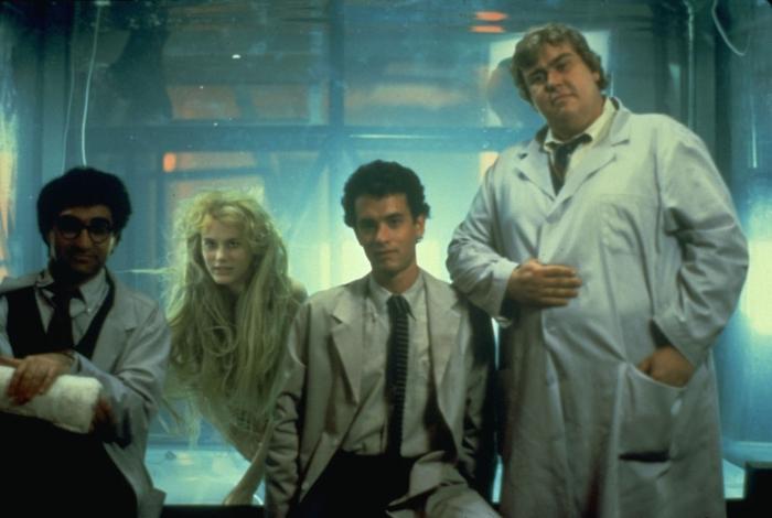 داریل هاناه در صحنه فیلم سینمایی آب پاشی به همراه تام هنکس، John Candy و یوجین لوی