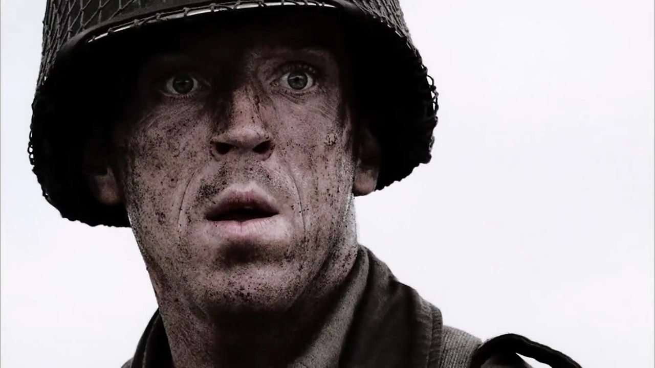 Damian Lewis در صحنه سریال تلویزیونی Band of Brothers