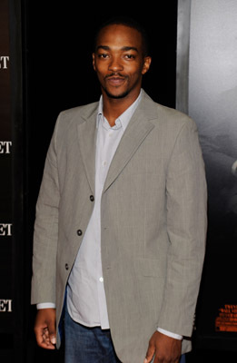  فیلم سینمایی وال استریت: پول هرگز نمی خوابد با حضور آنتونی مکی