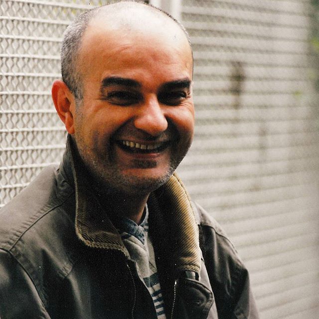 تصویری شخصی از علی عمرانی، بازیگر و کارگردان سینما و تلویزیون