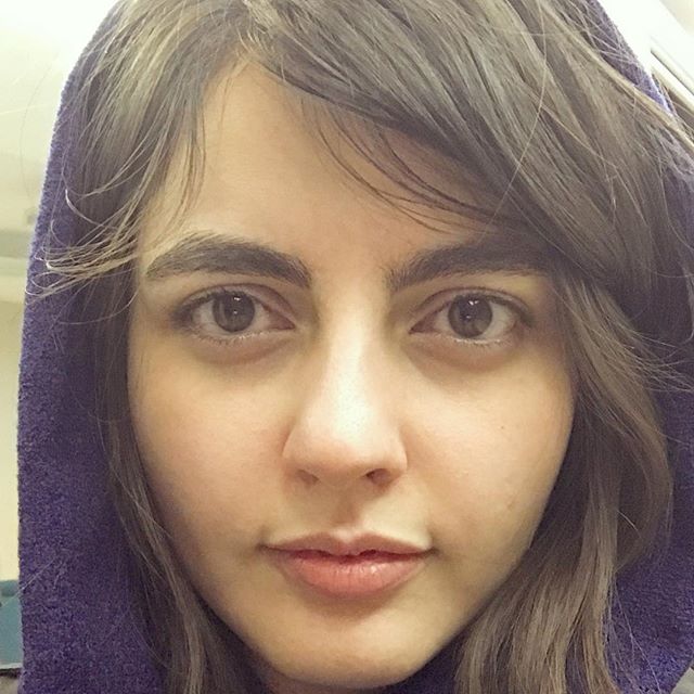 تصویری شخصی از افسانه کمالی، بازیگر سینما و تلویزیون