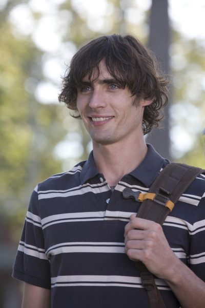 Tyson Ritter در صحنه فیلم سینمایی The House Bunny
