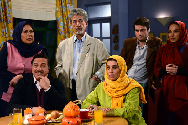  سریال تلویزیونی عشق تعطیل نیست به کارگردانی بیژن بیرنگ