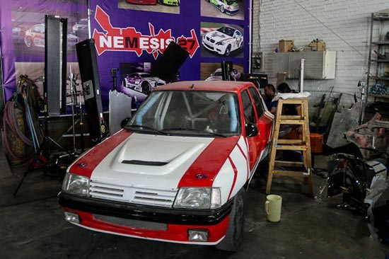 پشت صحنه فیلم سینمایی لاله به کارگردانی اسدالله نیک‌نژاد