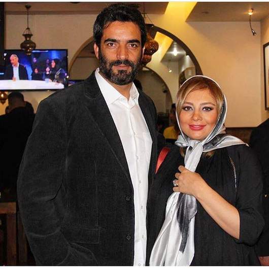 یکتا ناصر در پشت صحنه سریال شبکه نمایش خانگی عاشقانه به همراه منوچهر هادی