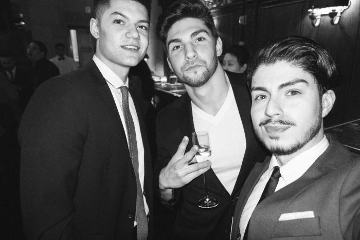 Matthew Andrews در صحنه فیلم سینمایی ناهمتا: هم پیمان